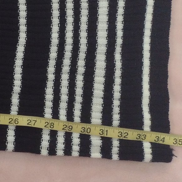 Sweater Dress - Picture 4 of 6